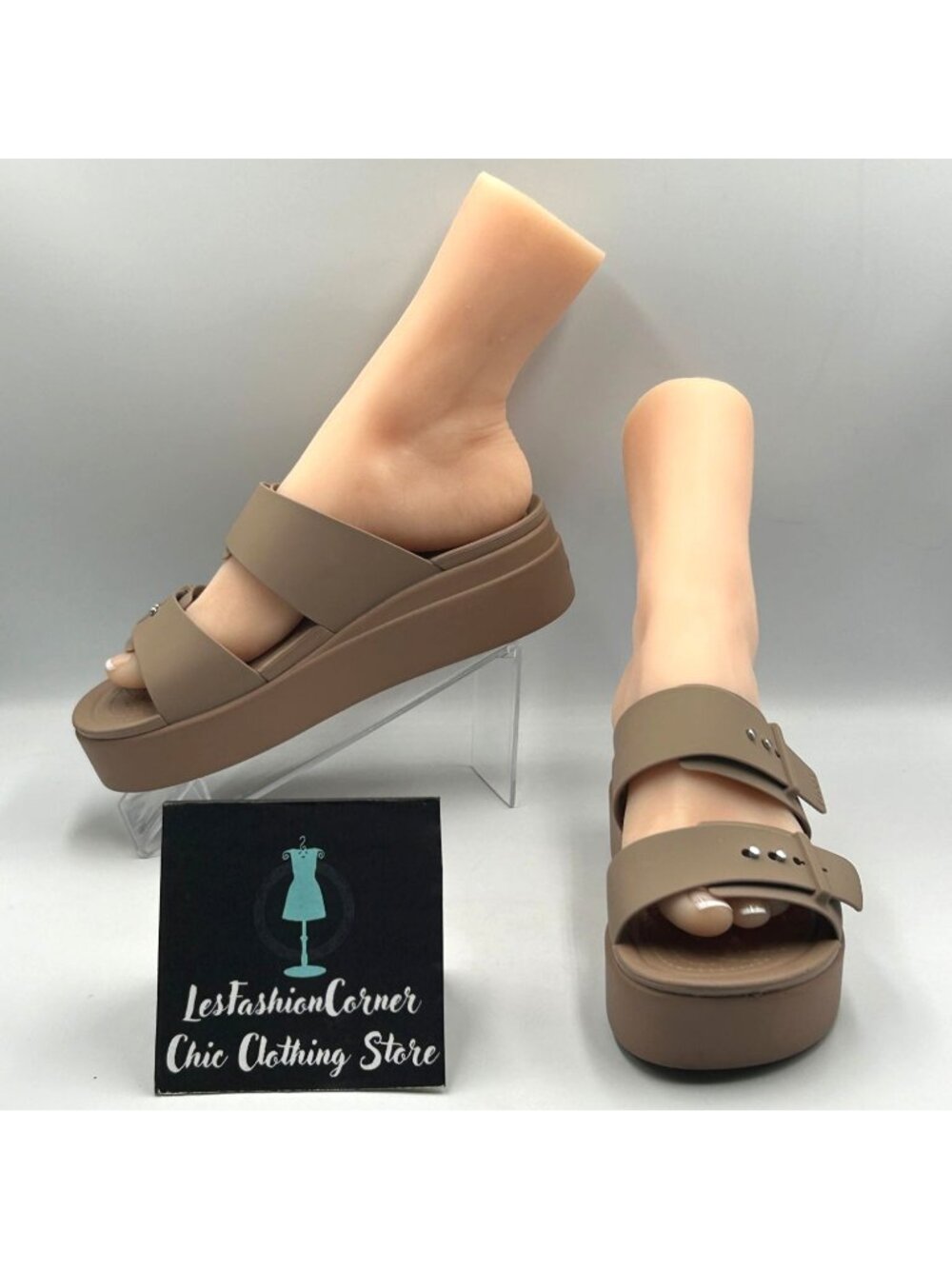 Crocs Women's Latte Tan Brooklyn Low Wedge Lightweight Sandals Size 8 3626